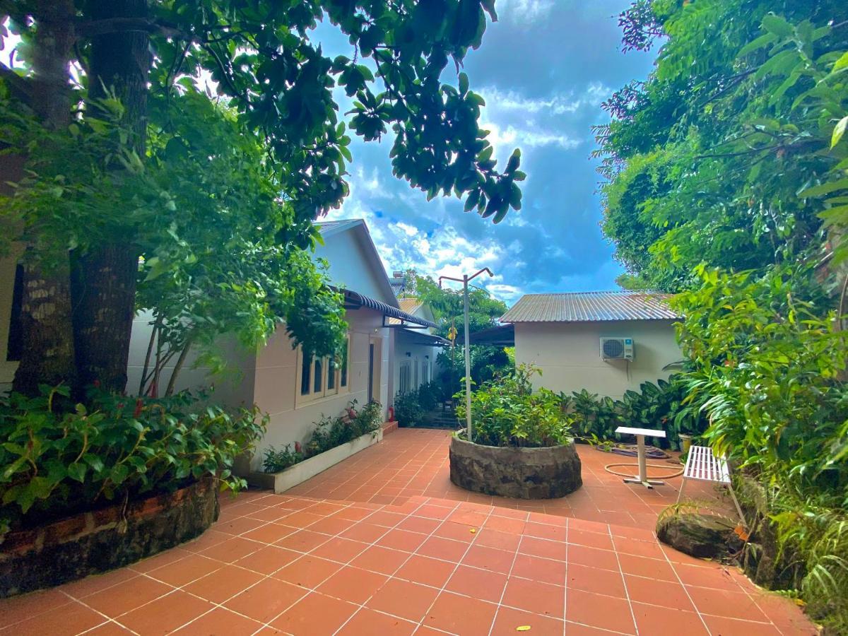 Ngoc Hanh Bungalow Phú Quốc-sziget Kültér fotó